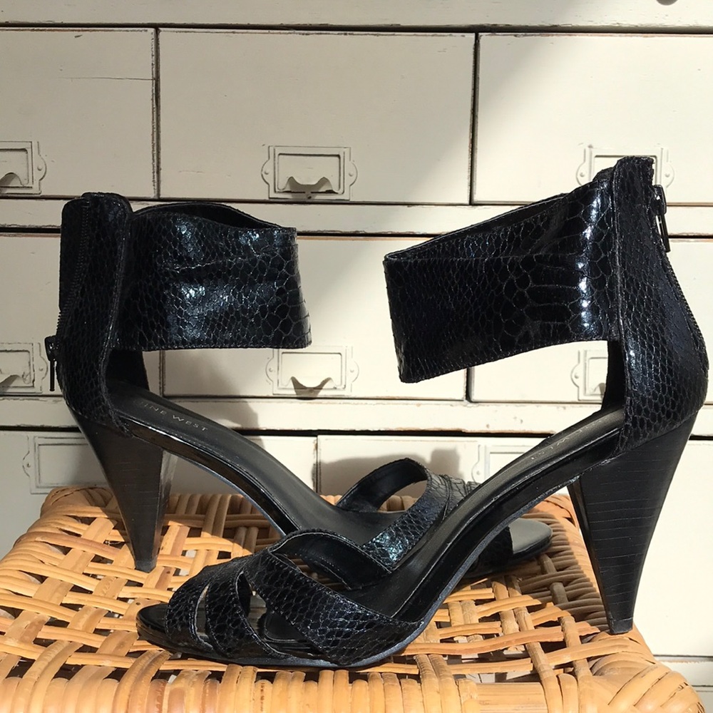 Nine West Black heeled shoe